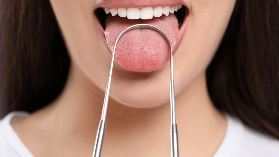 El Dr. Mariano Hernández y los diferentes colores de la lengua para Onda Cero.
