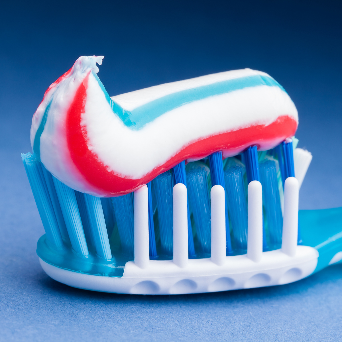 Diferentes tipos de pasta de dientes. Diferentes tipos de pasta de dientes.